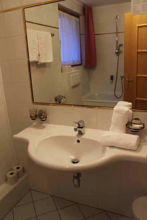 Hotel Hoellroah Kappl  Kültér fotó